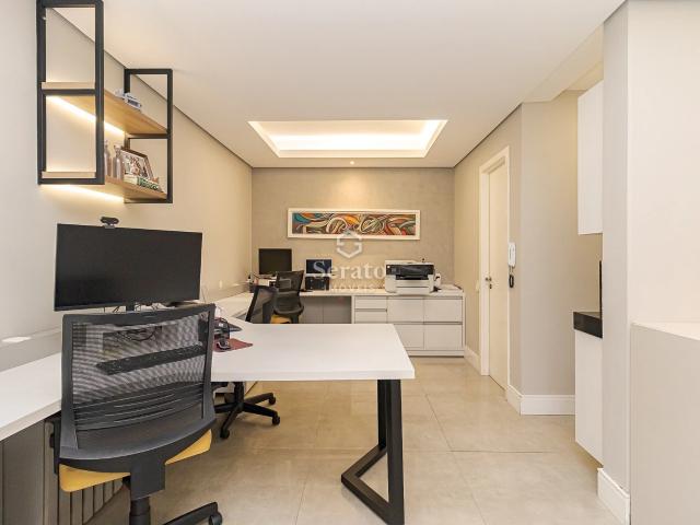 Casa / Sobrado para Venda em Curitiba/PR Cabral 3 Quartos