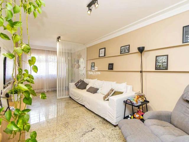 Casa / Sobrado para Venda em Curitiba/PR Cajuru 4 Quartos