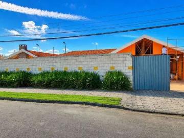 Casa / Sobrado para Venda em Curitiba/PR Cajuru 5 Quartos