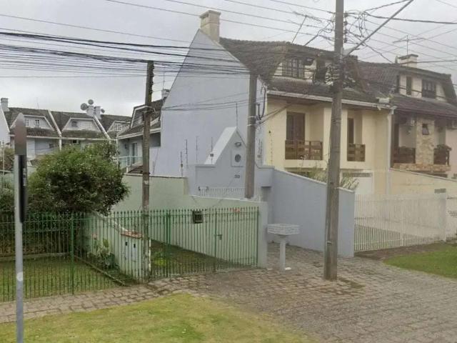 Casa / Sobrado para Venda em Curitiba/PR Cajuru