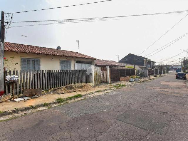 Casa / Sobrado para Venda em Curitiba/PR Cajuru 2 Quartos