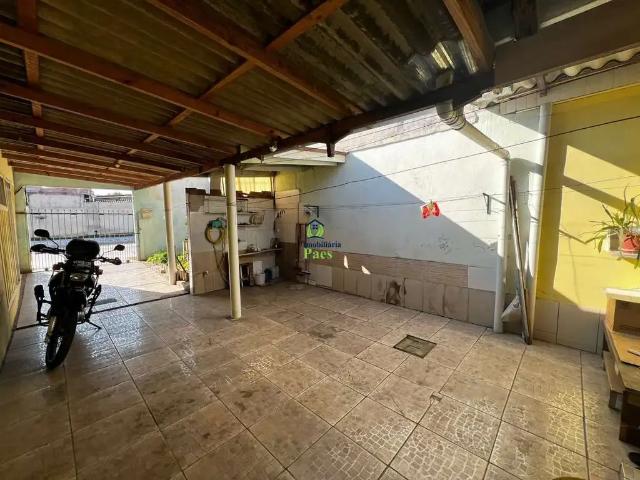 Casa / Sobrado para Venda em Curitiba/PR Cajuru 2 Quartos