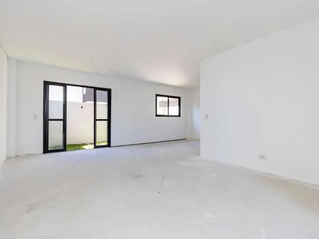 Casa / Sobrado para Venda em Curitiba/PR Cajuru 3 Quartos