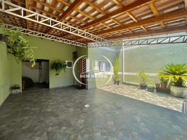 Casa / Sobrado para Venda em Curitiba/PR Cajuru 3 Quartos