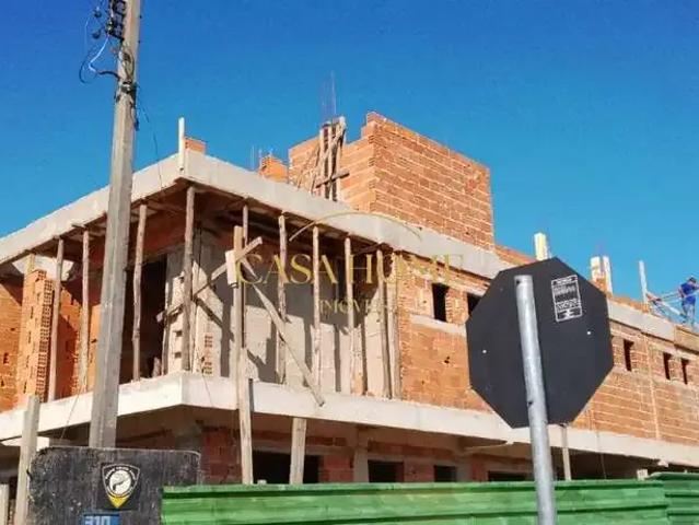 Casa / Sobrado para Venda em Curitiba/PR Cajuru 3 Quartos