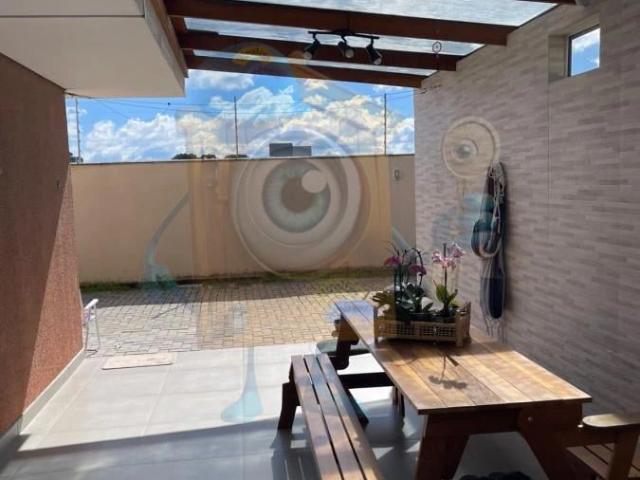 Casa / Sobrado para Venda em Curitiba/PR Cajuru 3 Quartos