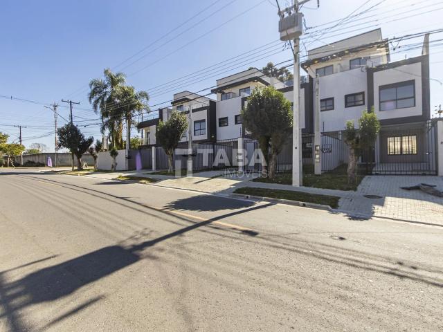 Casa / Sobrado para Venda em Curitiba/PR Cajuru 3 Quartos