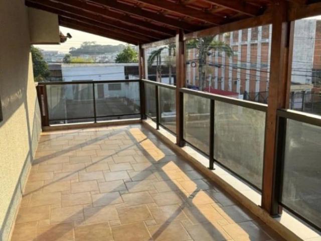 Casa / Sobrado para Venda em Curitiba/PR Cajuru 3 Quartos