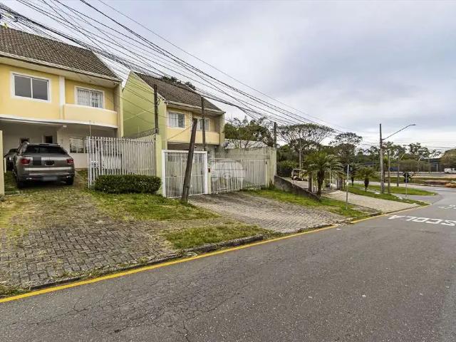 Casa / Sobrado para Venda em Curitiba/PR Cajuru 3 Quartos
