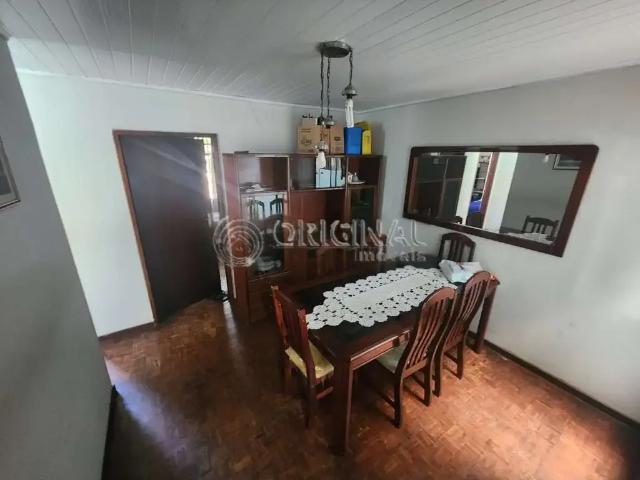 Casa / Sobrado para Venda em Curitiba/PR Cajuru 3 Quartos