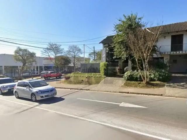 Casa / Sobrado para Venda em Curitiba/PR Campina do Siqueira 3 Quartos