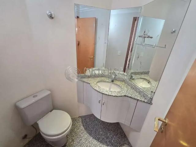 Casa / Sobrado para Venda em Curitiba/PR Campina do Siqueira 3 Quartos