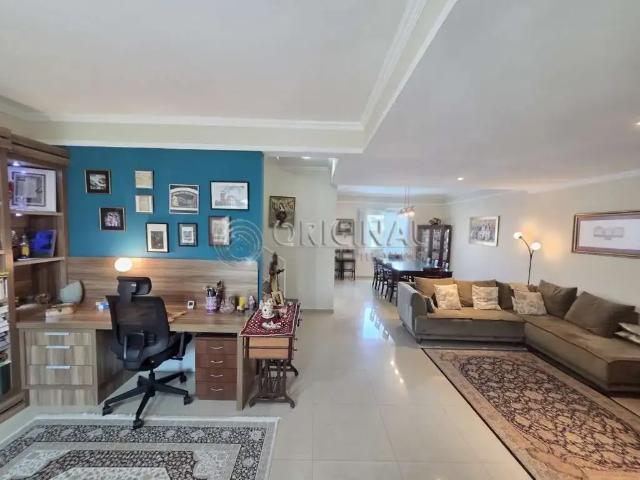 Casa / Sobrado para Venda em Curitiba/PR Campina do Siqueira 3 Quartos
