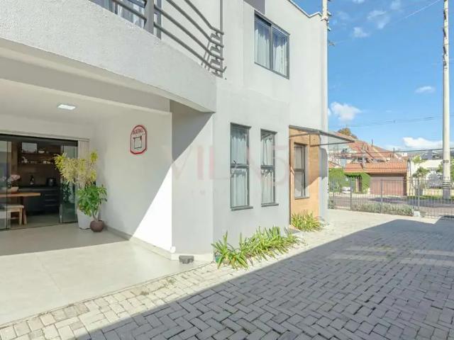 Casa / Sobrado para Venda em Curitiba/PR Campina do Siqueira 3 Quartos