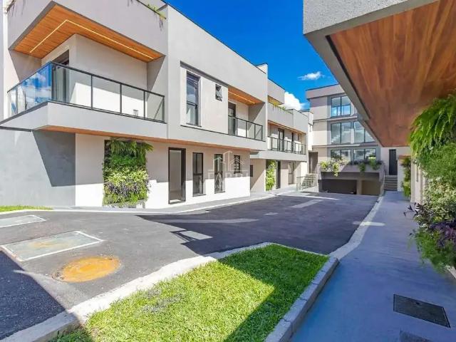 Casa / Sobrado para Venda em Curitiba/PR Campina do Siqueira 3 Quartos