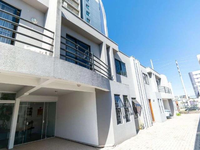Casa / Sobrado para Venda em Curitiba/PR Campina do Siqueira 3 Quartos