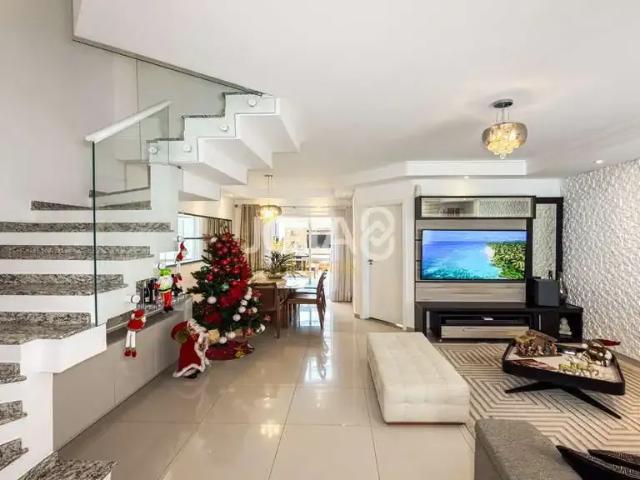 Casa / Sobrado para Venda em Curitiba/PR Campina do Siqueira 4 Quartos