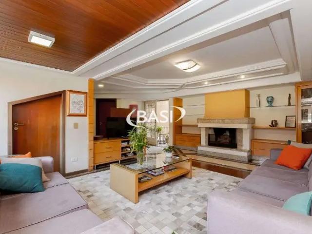 Casa / Sobrado para Venda em Curitiba/PR Campina do Siqueira 5 Quartos