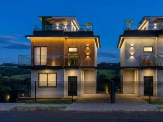 Casa / Sobrado para Venda em Curitiba/PR Campo Comprido 3 Quartos