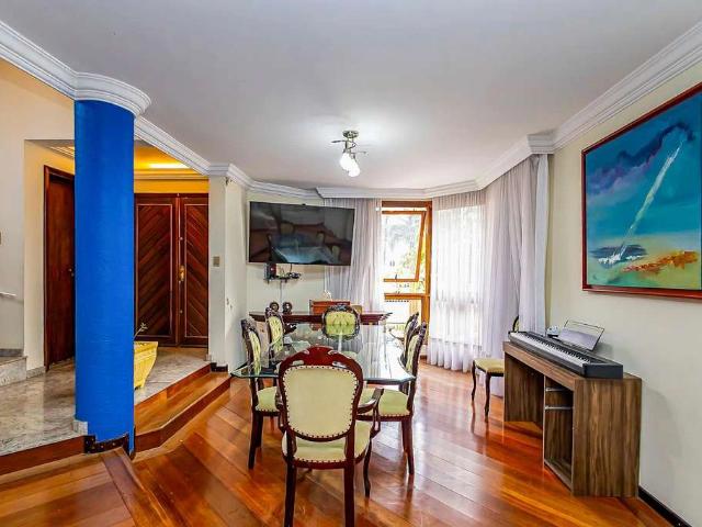 Casa / Sobrado para Venda em Curitiba/PR Campo Comprido 3 Quartos