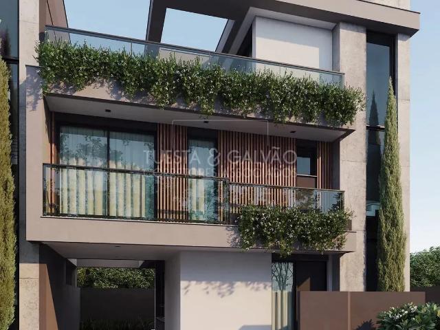 Casa / Sobrado para Venda em Curitiba/PR Campo Comprido 4 Quartos