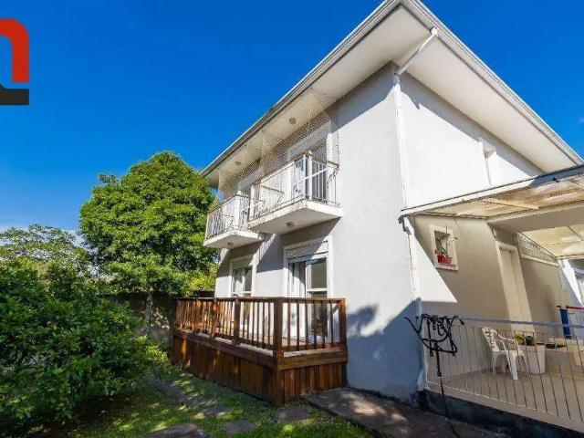 Casa / Sobrado para Venda em Curitiba/PR Campo Comprido 5 Quartos