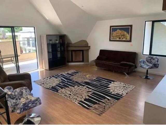 Casa / Sobrado para Venda em Curitiba/PR Campo Comprido 5 Quartos