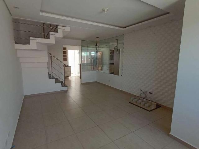 Casa / Sobrado para Venda em Curitiba/PR Campo de Santana 2 Quartos