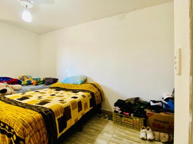 Casa / Sobrado para Venda em Curitiba/PR Campo de Santana 2 Quartos