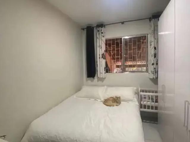 Casa / Sobrado para Venda em Curitiba/PR Campo de Santana 2 Quartos