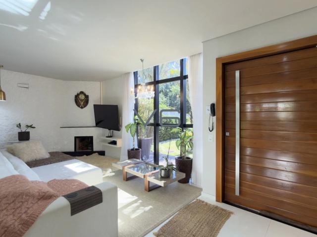 Casa / Sobrado para Venda em Curitiba/PR Campo de Santana 4 Quartos