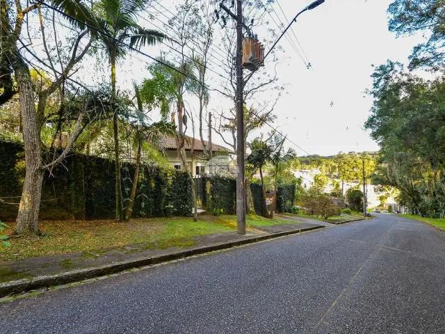 Casa / Sobrado para Venda em Curitiba/PR Cascatinha 4 Quartos