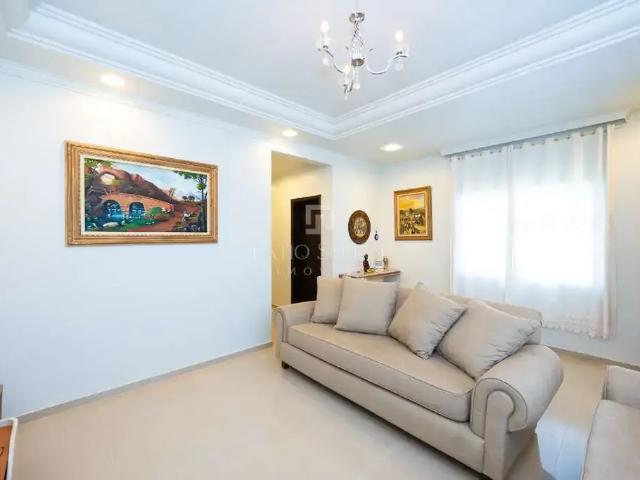 Casa / Sobrado para Venda em Curitiba/PR Cascatinha 4 Quartos