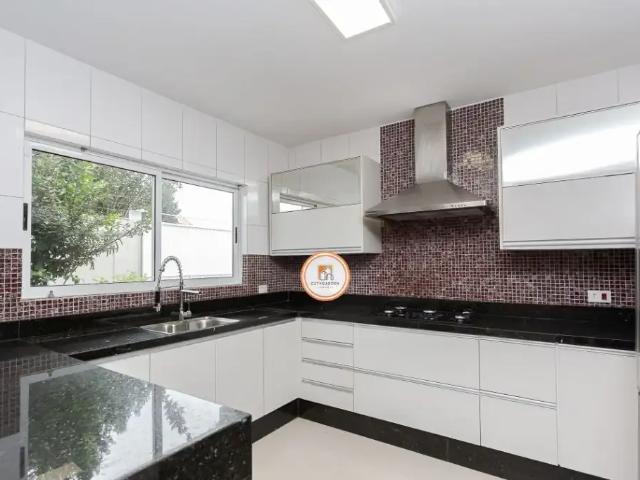 Casa / Sobrado para Venda em Curitiba/PR Capão da Imbuia 4 Quartos