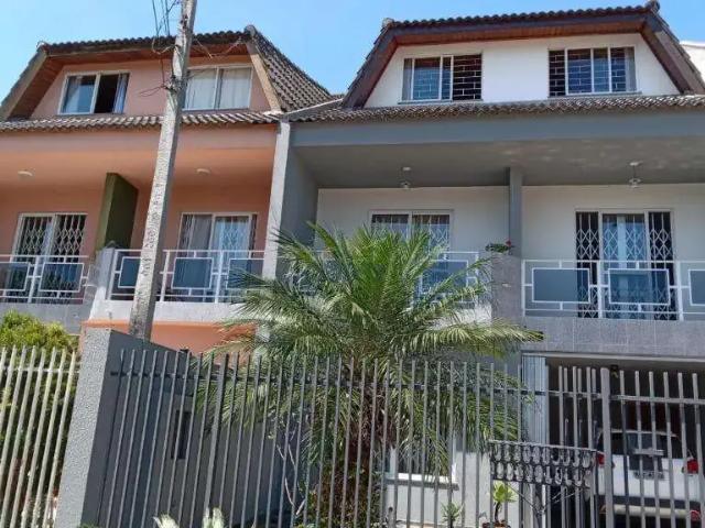 Casa / Sobrado para Venda em Curitiba/PR Capão da Imbuia 4 Quartos