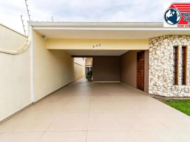 Casa / Sobrado para Venda em Curitiba/PR Capão da Imbuia