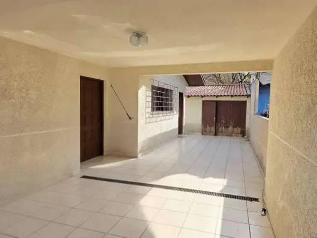 Casa / Sobrado para Venda em Curitiba/PR Capão da Imbuia 3 Quartos