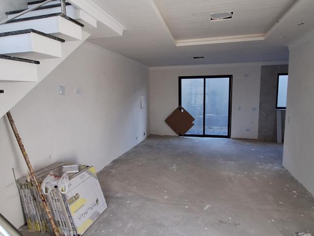 Casa / Sobrado para Venda em Curitiba/PR Capão Raso 3 Quartos
