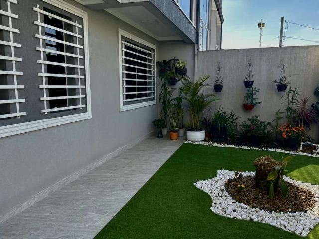 Casa / Sobrado para Venda em Curitiba/PR Capão Raso 3 Quartos