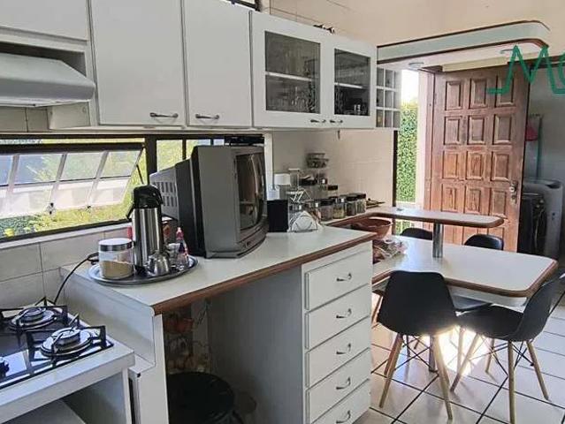 Casa / Sobrado para Venda em Curitiba/PR Capão Raso 4 Quartos