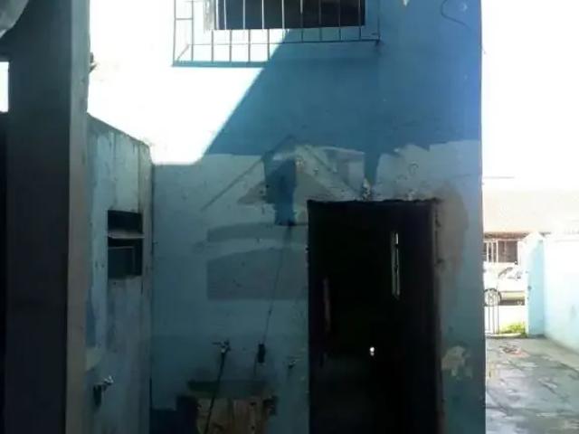 Casa / Sobrado para Venda em Curitiba/PR Cidade Industrial 2 Quartos