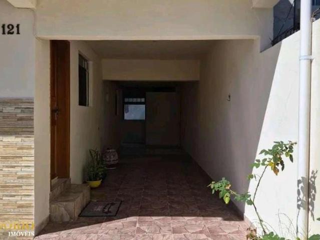Casa / Sobrado para Venda em Curitiba/PR Cidade Industrial 3 Quartos
