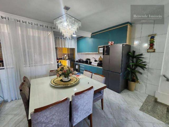 Casa / Sobrado para Venda em Curitiba/PR Cidade Industrial 4 Quartos