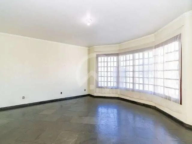 Casa / Sobrado para Venda em Curitiba/PR Cristo Rei 4 Quartos