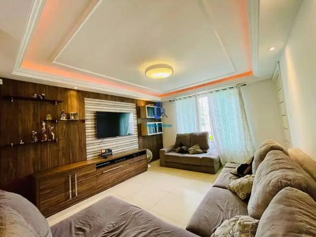 Casa / Sobrado para Venda em Curitiba/PR Fanny 3 Quartos