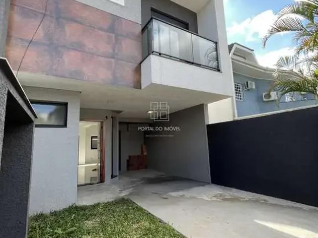 Casa / Sobrado para Venda em Curitiba/PR Fanny 3 Quartos