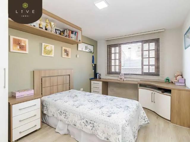 Casa / Sobrado para Venda em Curitiba/PR Fanny 3 Quartos