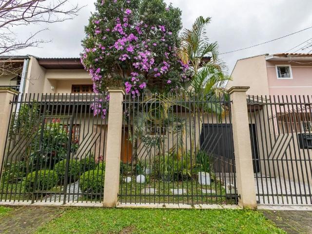 Casa / Sobrado para Venda em Curitiba/PR Fanny 3 Quartos