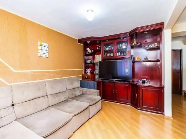 Casa / Sobrado para Venda em Curitiba/PR Fanny 3 Quartos