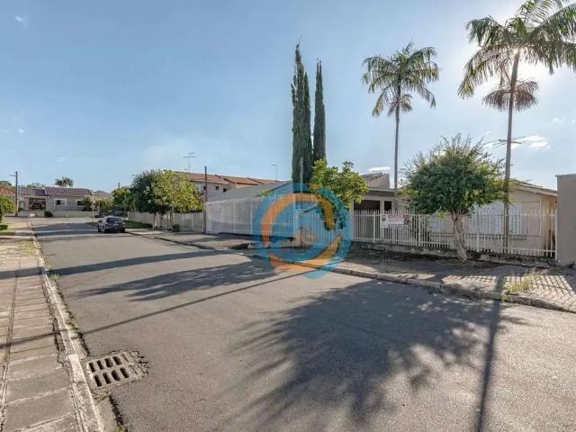 Casa / Sobrado para Venda em Curitiba/PR Fanny 3 Quartos